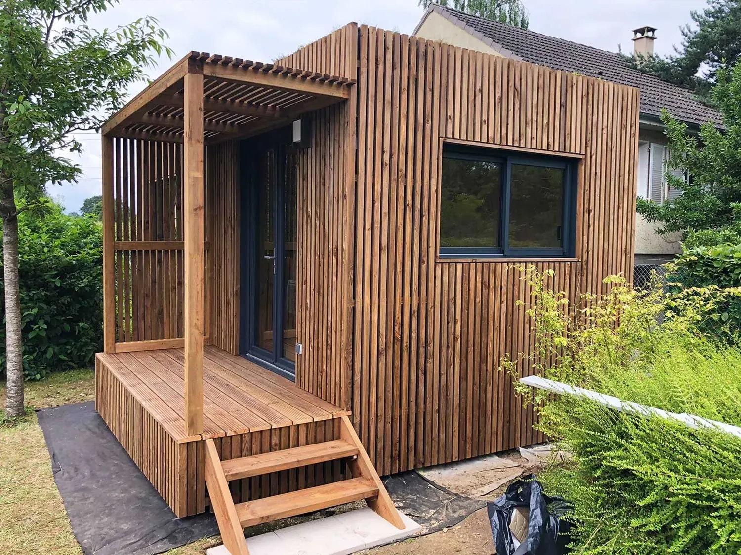 Réalisation Greenkub : bureau de jardin de 20 m² en ossature bois