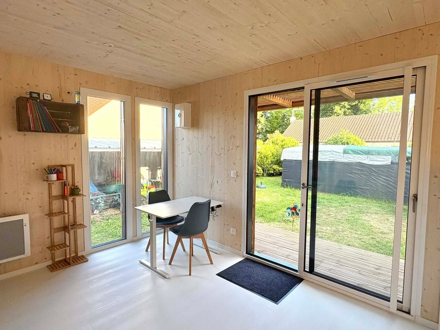 Cabinet de praticien de 15 m², studio en ossature bois Greenkub (Saône-et-Loire)