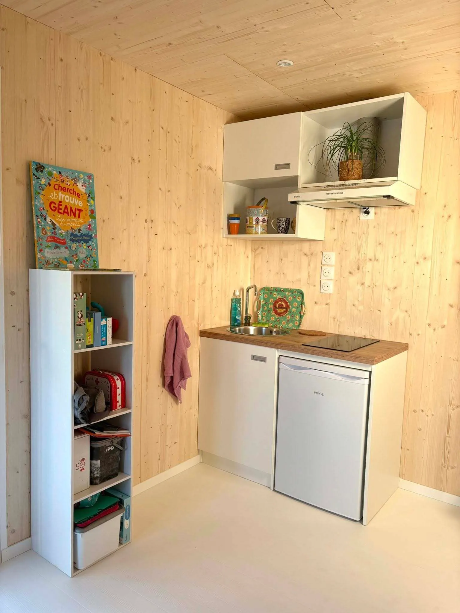 Cabinet de praticien de 15 m², studio en ossature bois Greenkub (Saône-et-Loire)