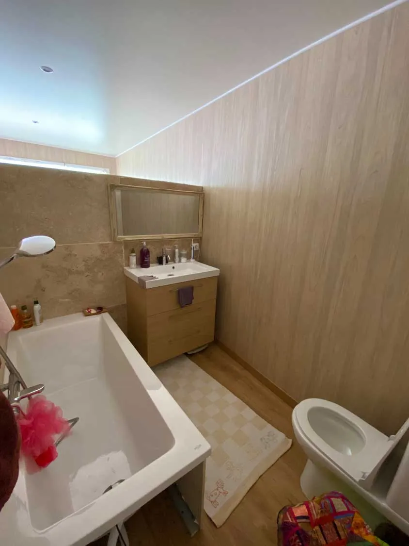 Intérieur d’une extension de maison greenkub 20m2