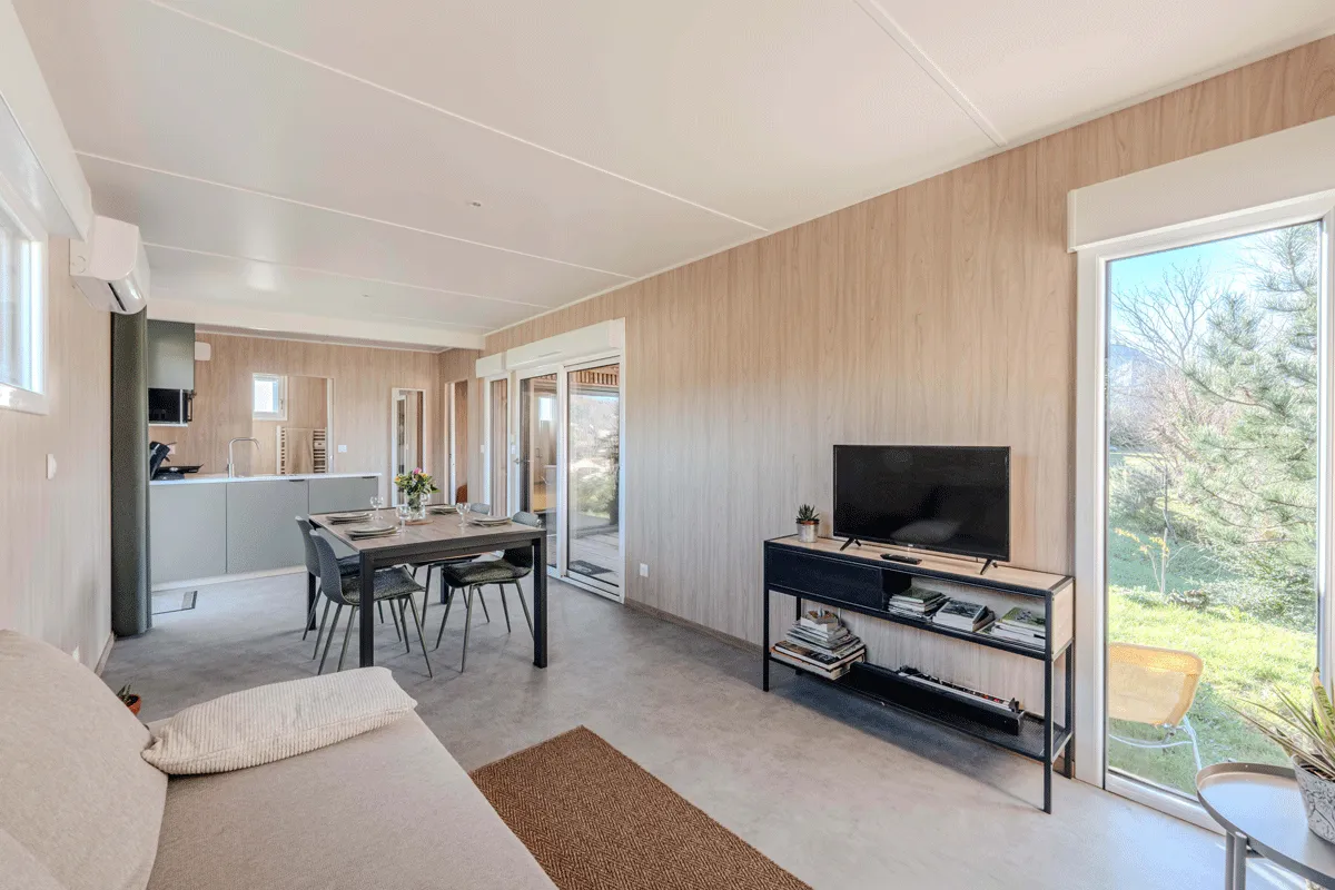 Location saisonnière de 40 m², studio en ossature bois Greenkub (Ardèche)