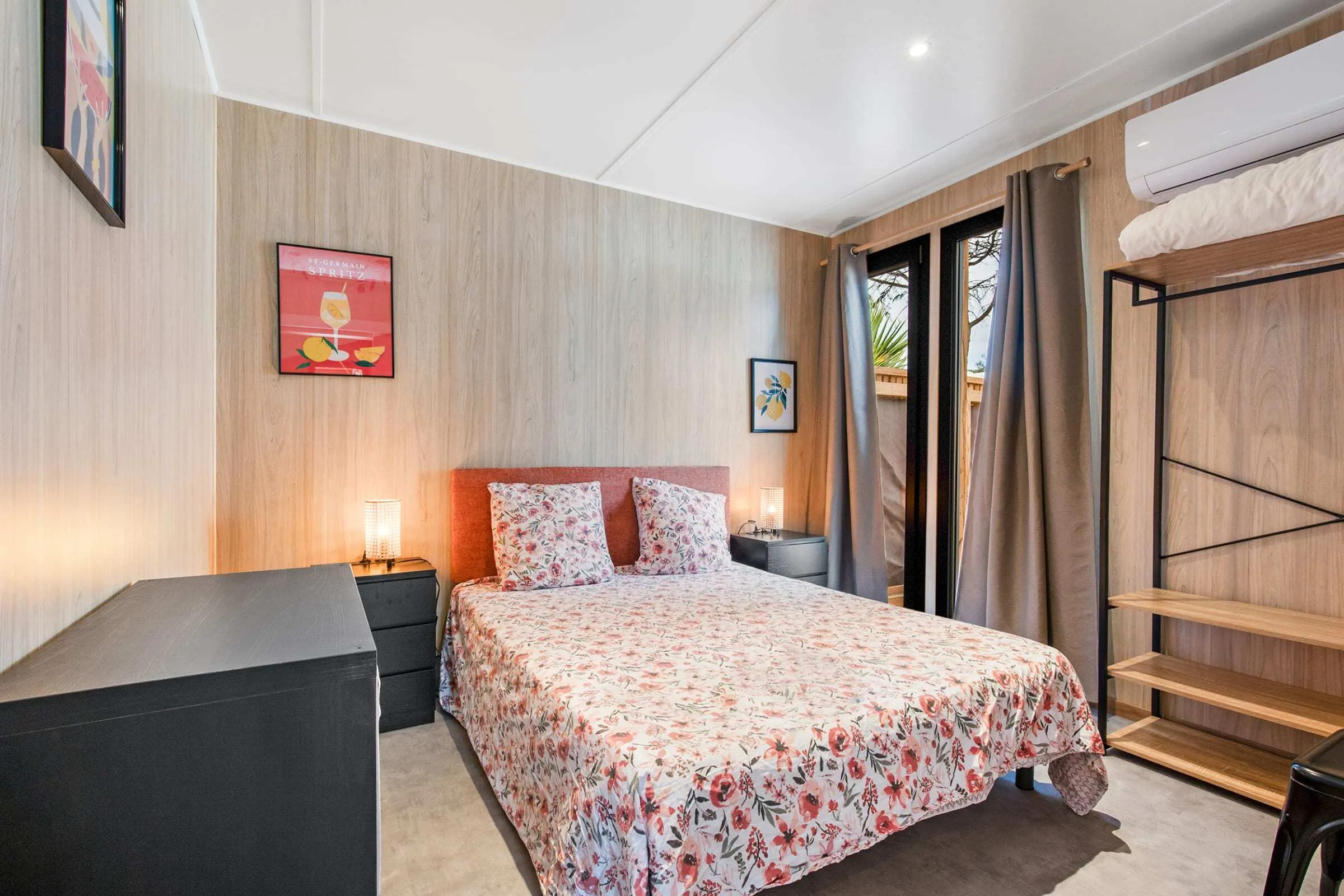 4 personnes de 40 m², studio en ossature bois Greenkub (Hérault)