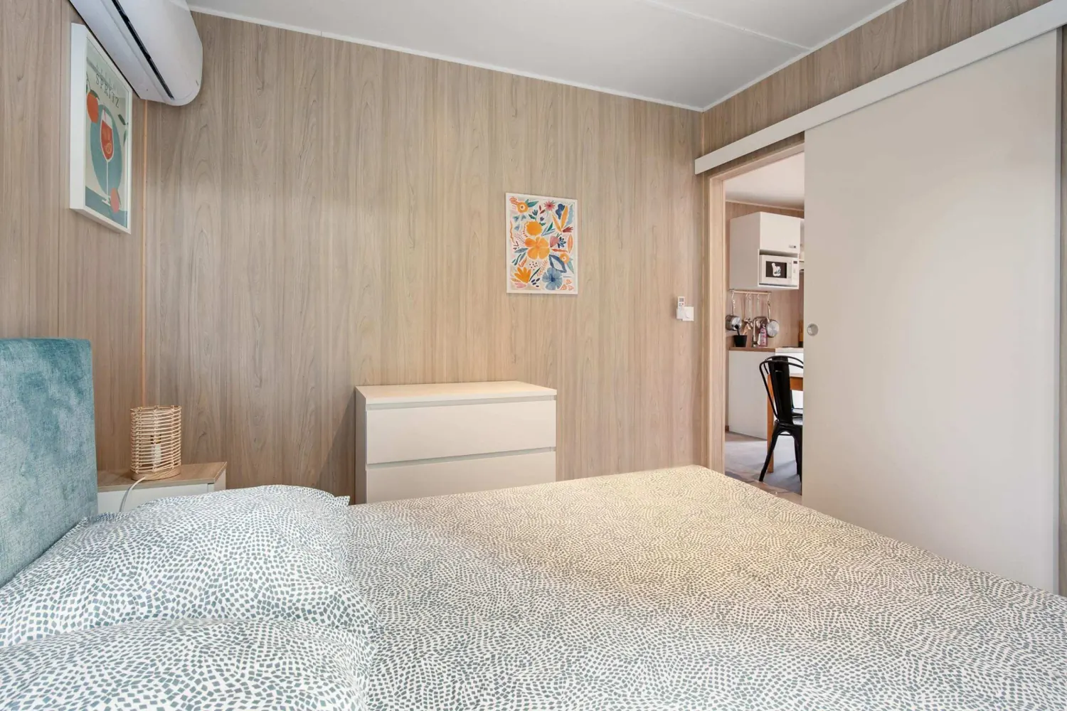 4 personnes de 40 m², studio en ossature bois Greenkub (Hérault)