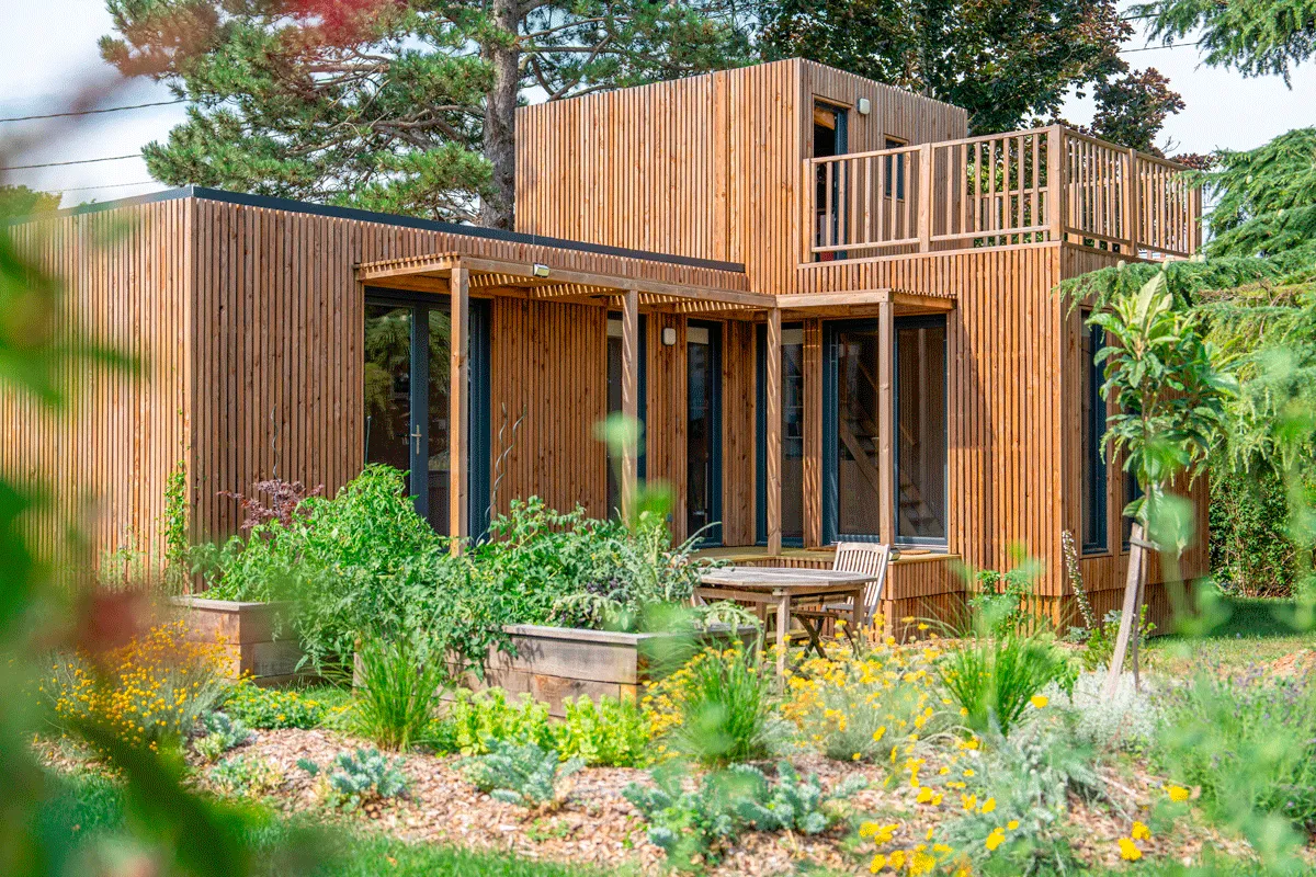 Chambre d’amis de 50 m², studio en ossature bois Greenkub (Haute-Garonne), vue extérieure