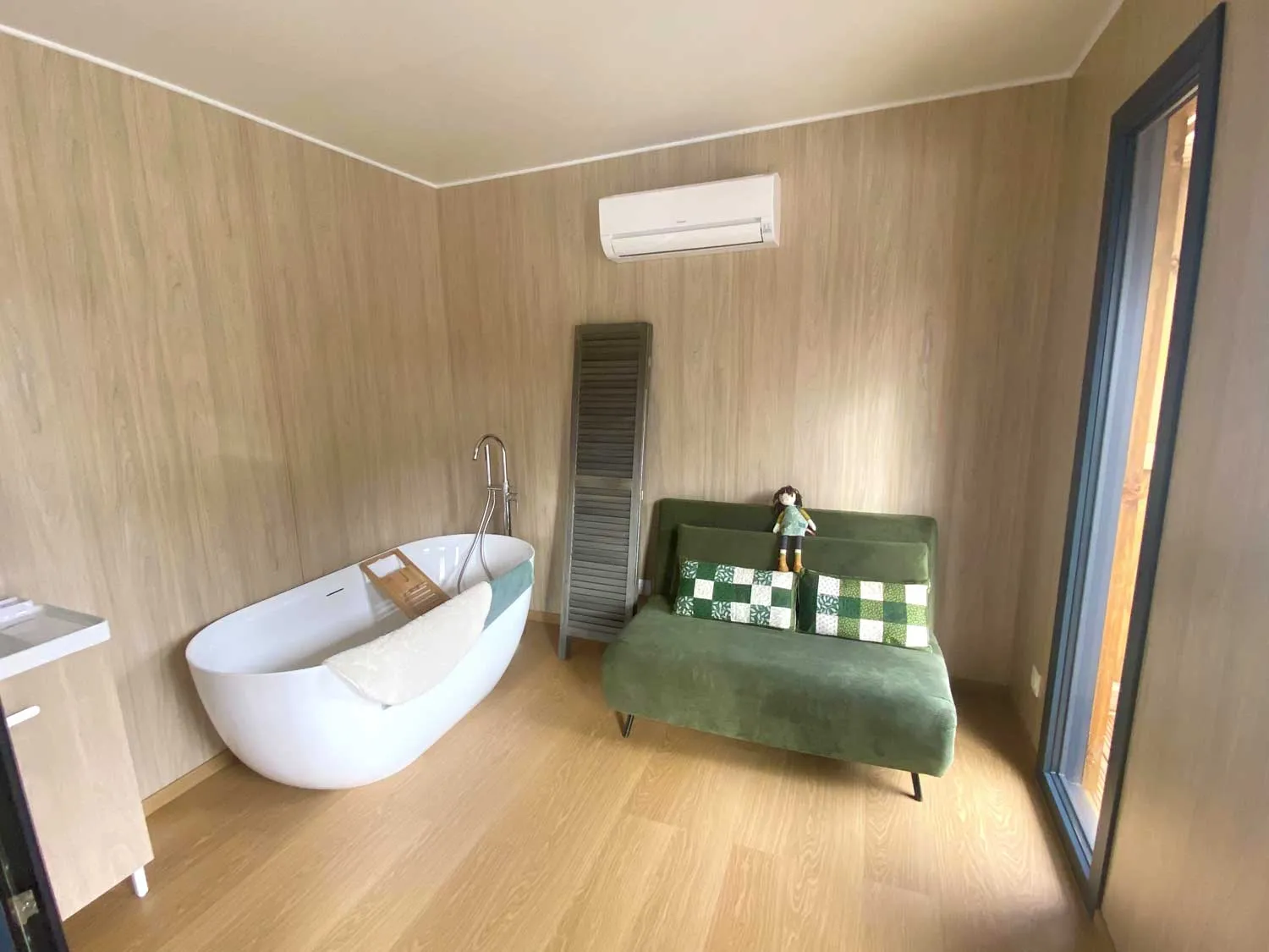 Aménagement intérieur d’un pool house