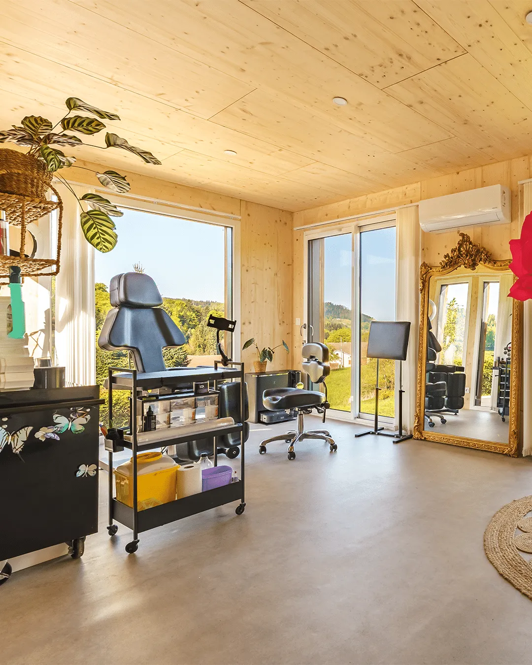 Local professionnel de 50 m², studio en ossature bois Greenkub (Hérault)