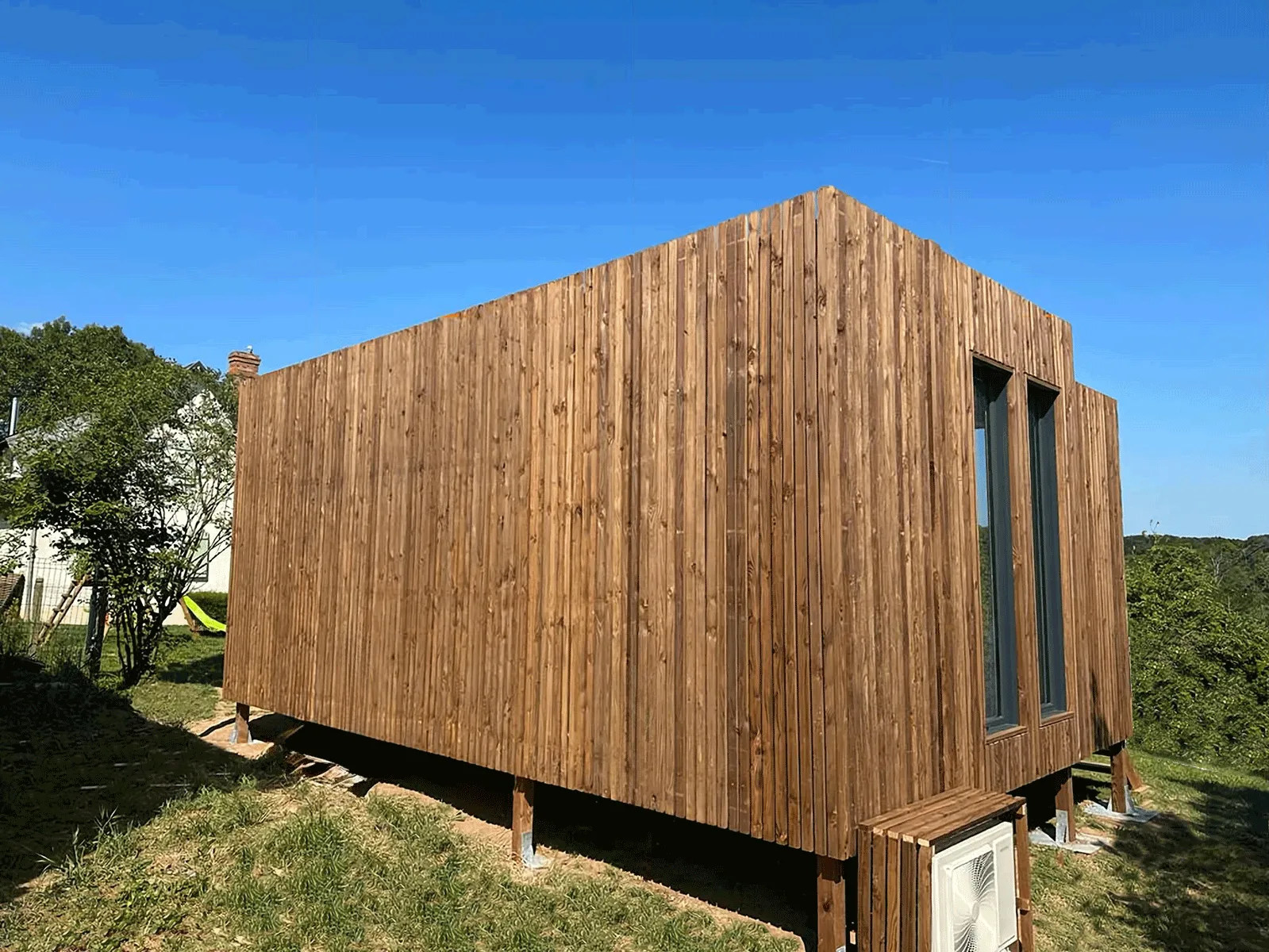 Arrière d’un studio en bois
