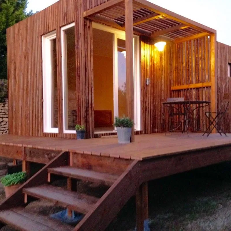 Chambre d’amis de 20 m², studio en ossature bois Greenkub (Vaucluse), vue extérieure