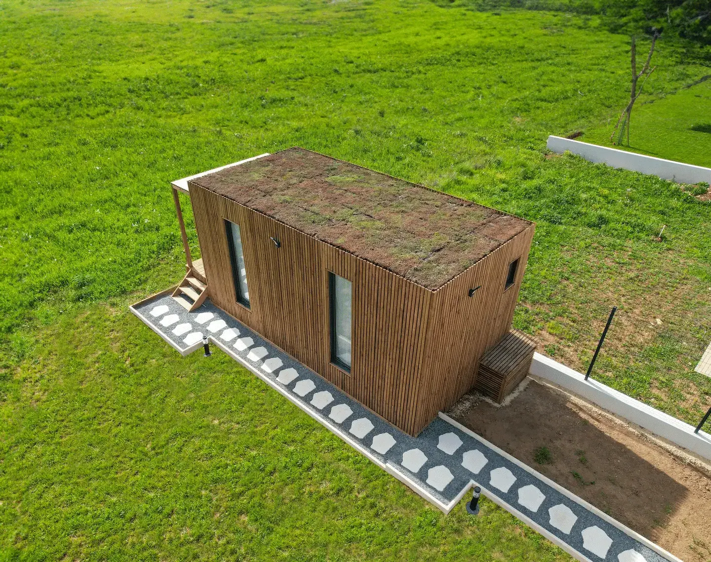 Location saisonnière de 20 m², studio en ossature bois Greenkub (Vienne)
