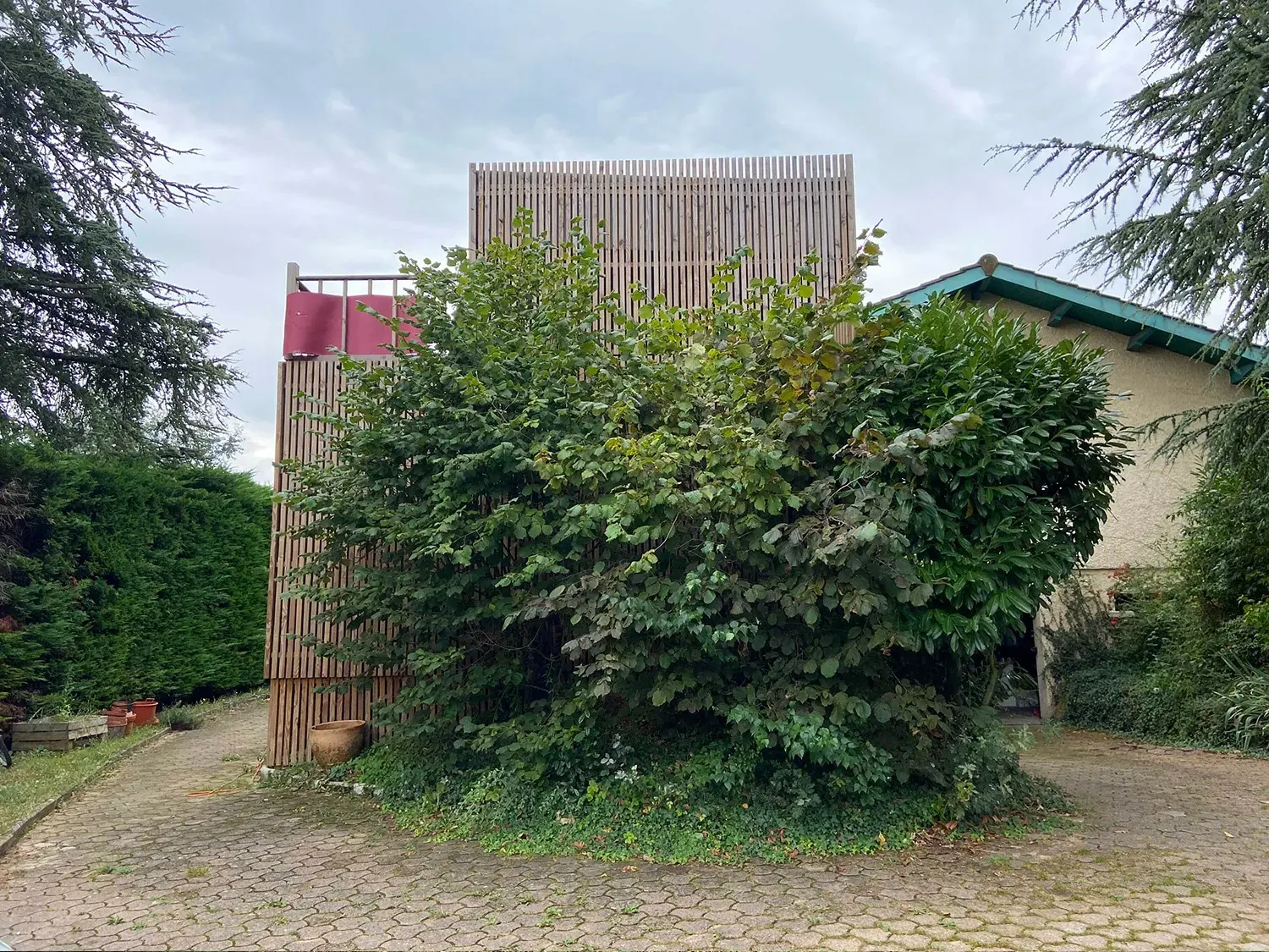 chambre d’amis de 25m2 dans le 69