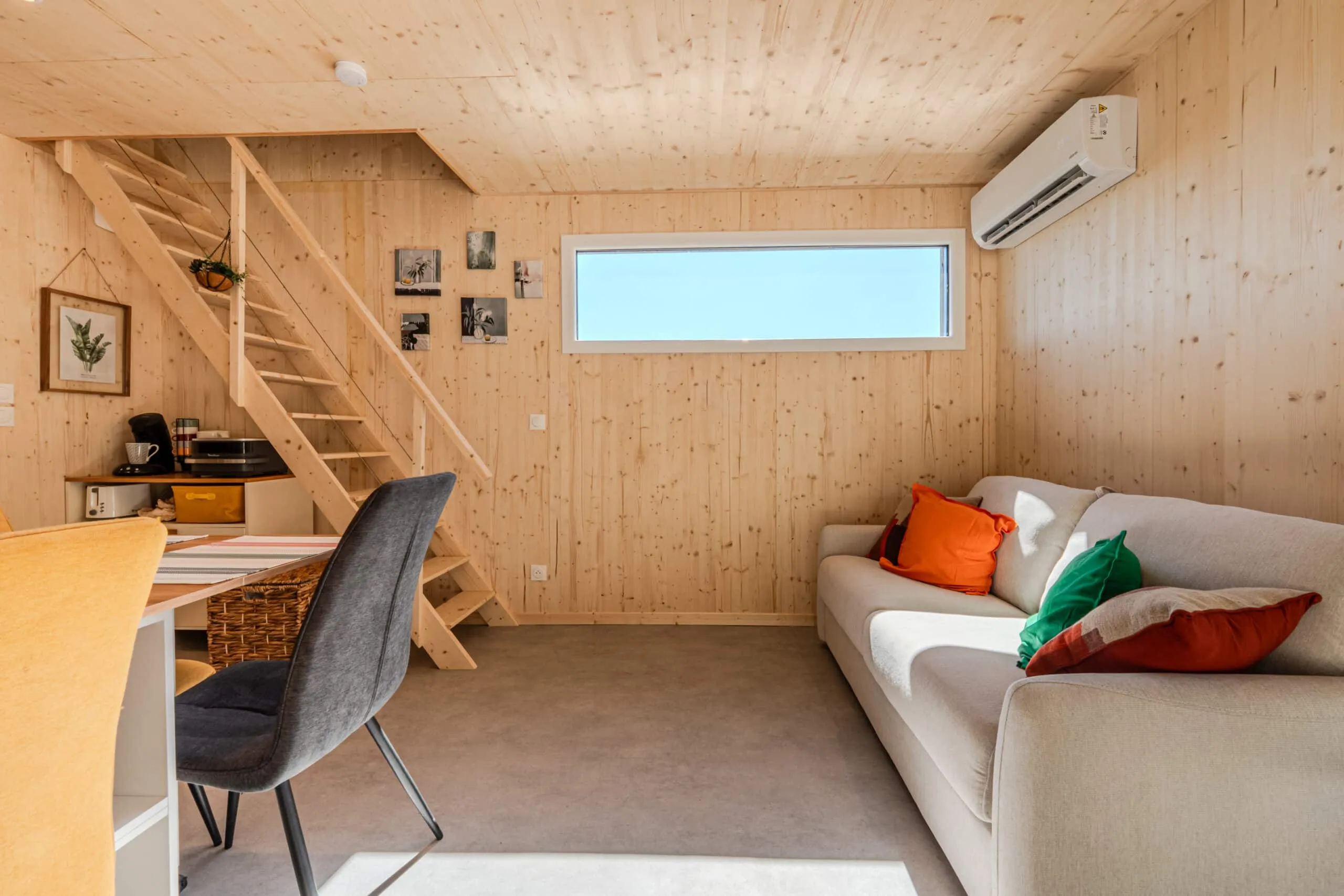 Location saisonnière de 30 m², studio en ossature bois Greenkub (Ardèche), vue extérieure