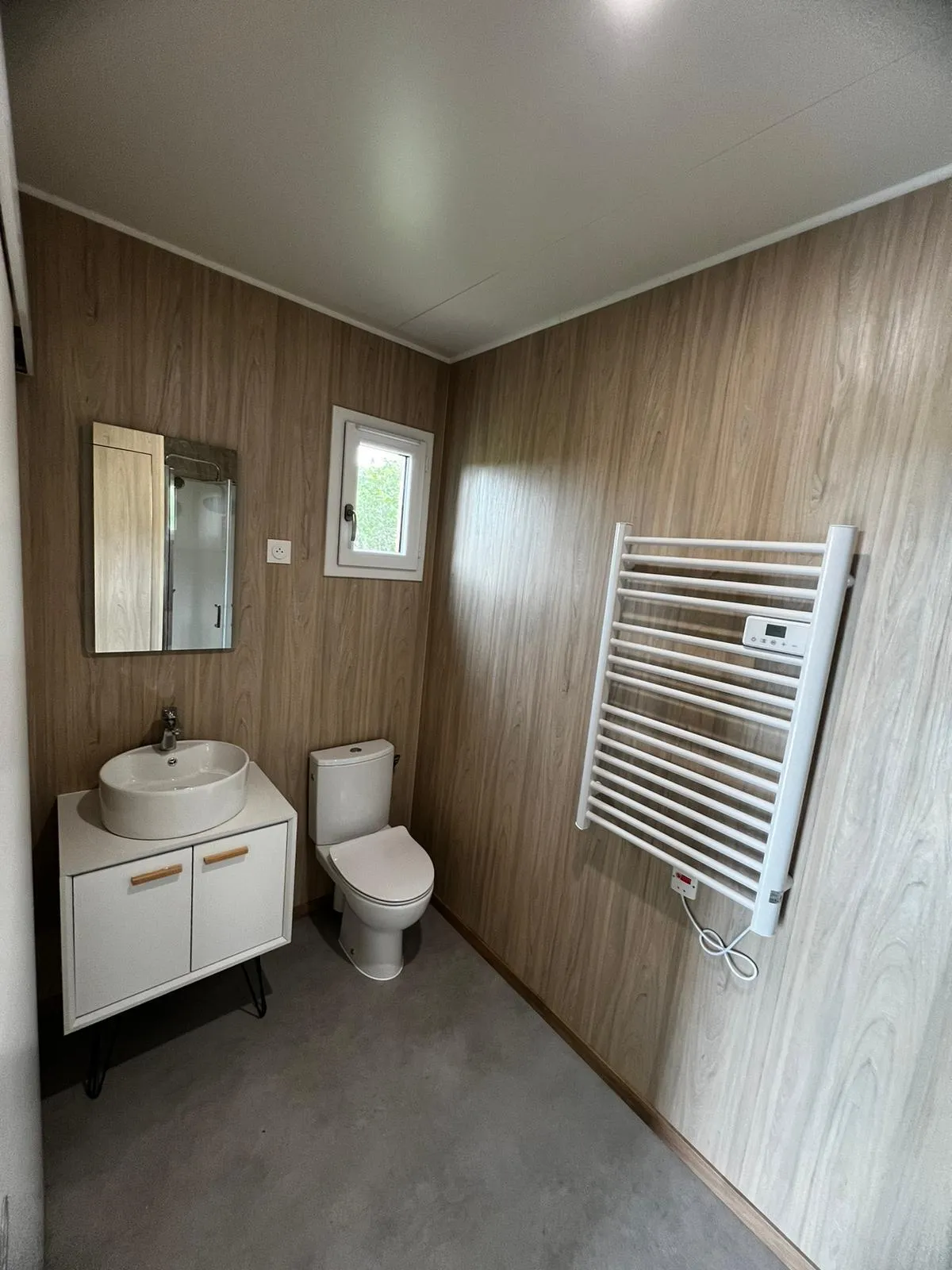 Salle d’eau dans un studio de jardin