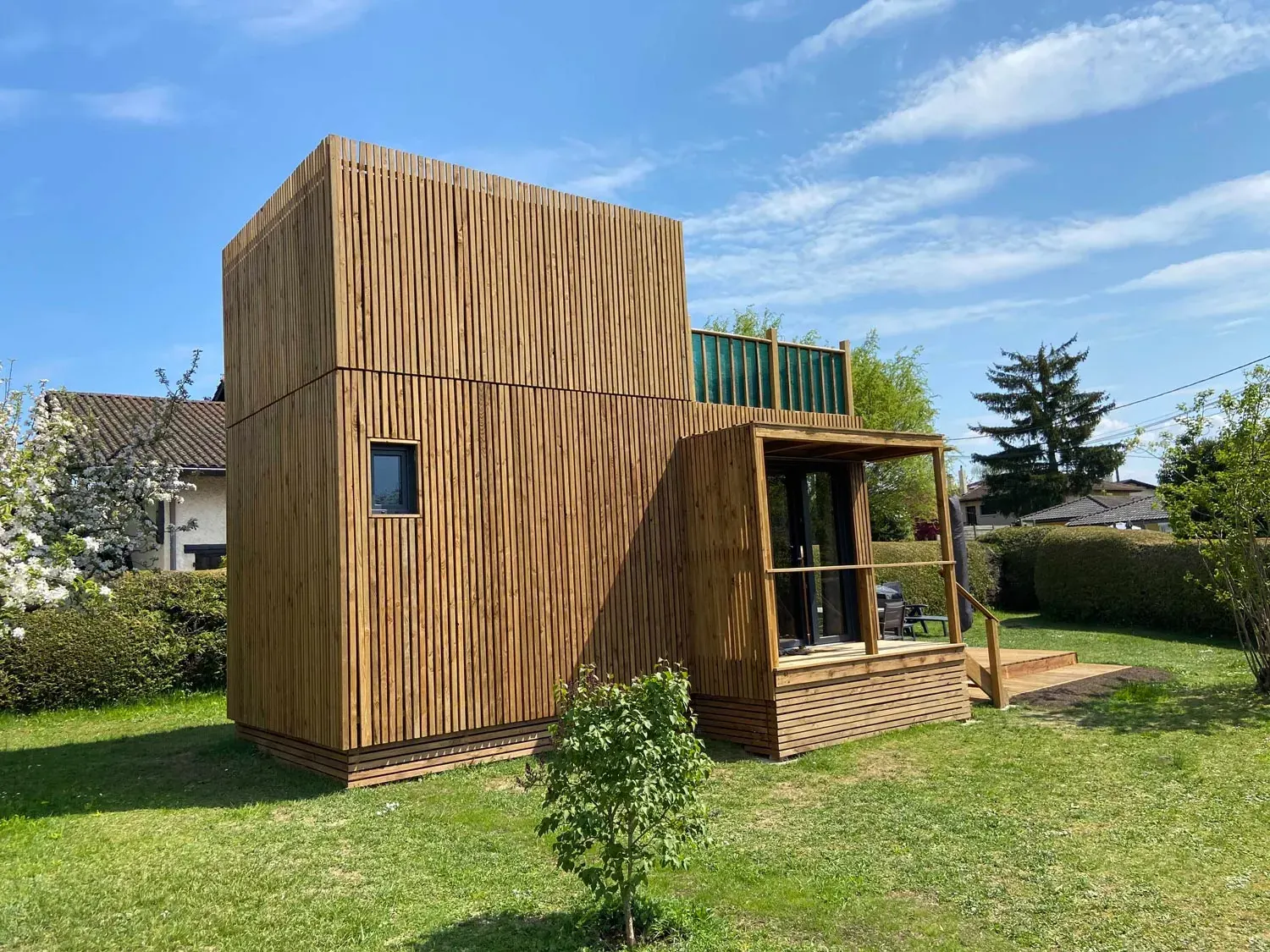 Résidence principale de 30 m², studio en ossature bois Greenkub (Ain), vue extérieure