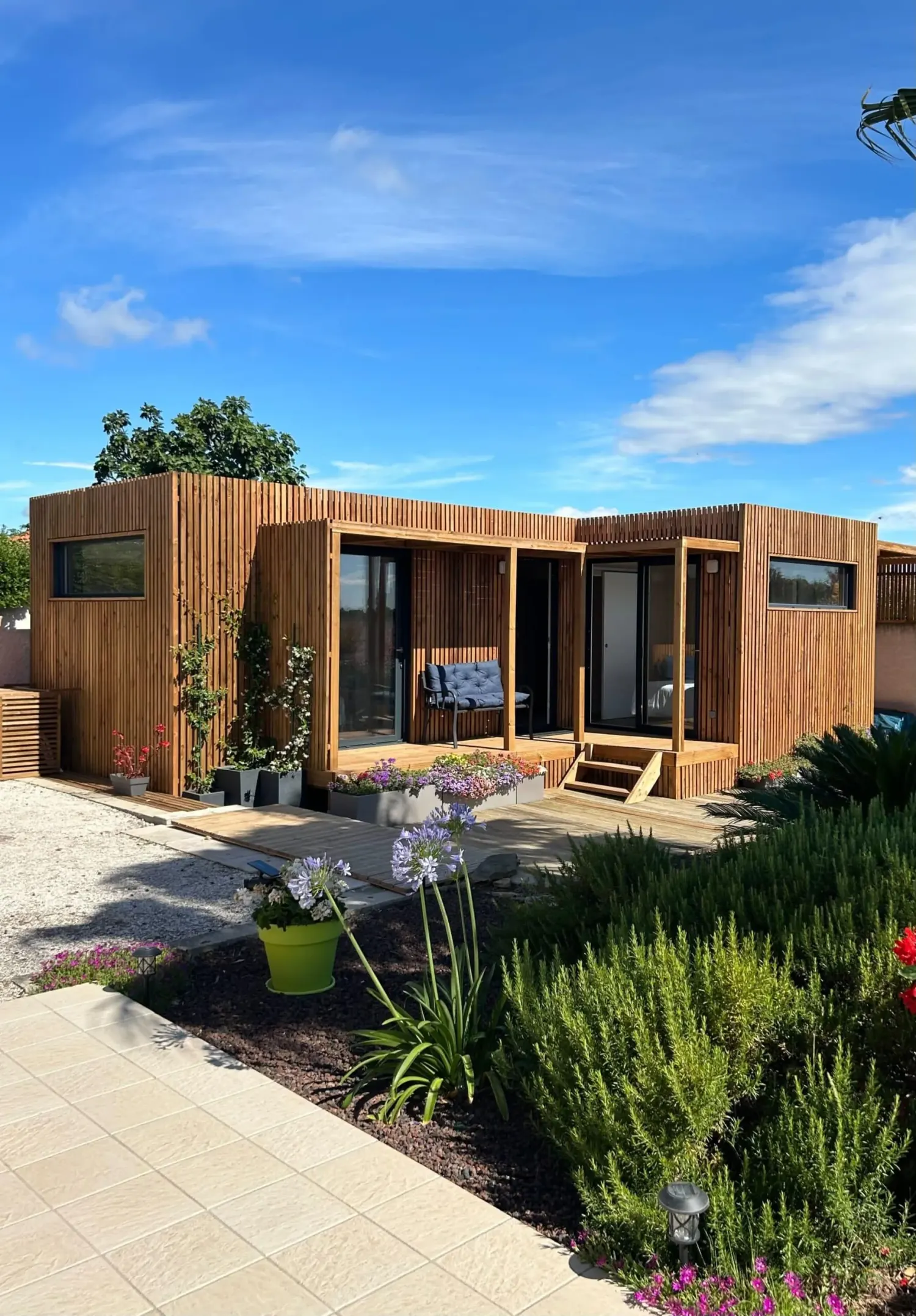 Maison autonome de 32 m², studio en ossature bois Greenkub (Aube)